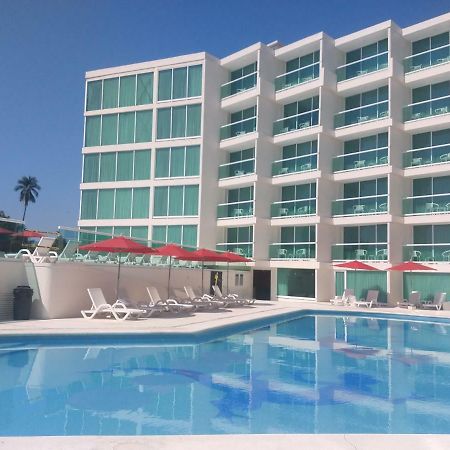We Hotel Acapulco Bagian luar foto