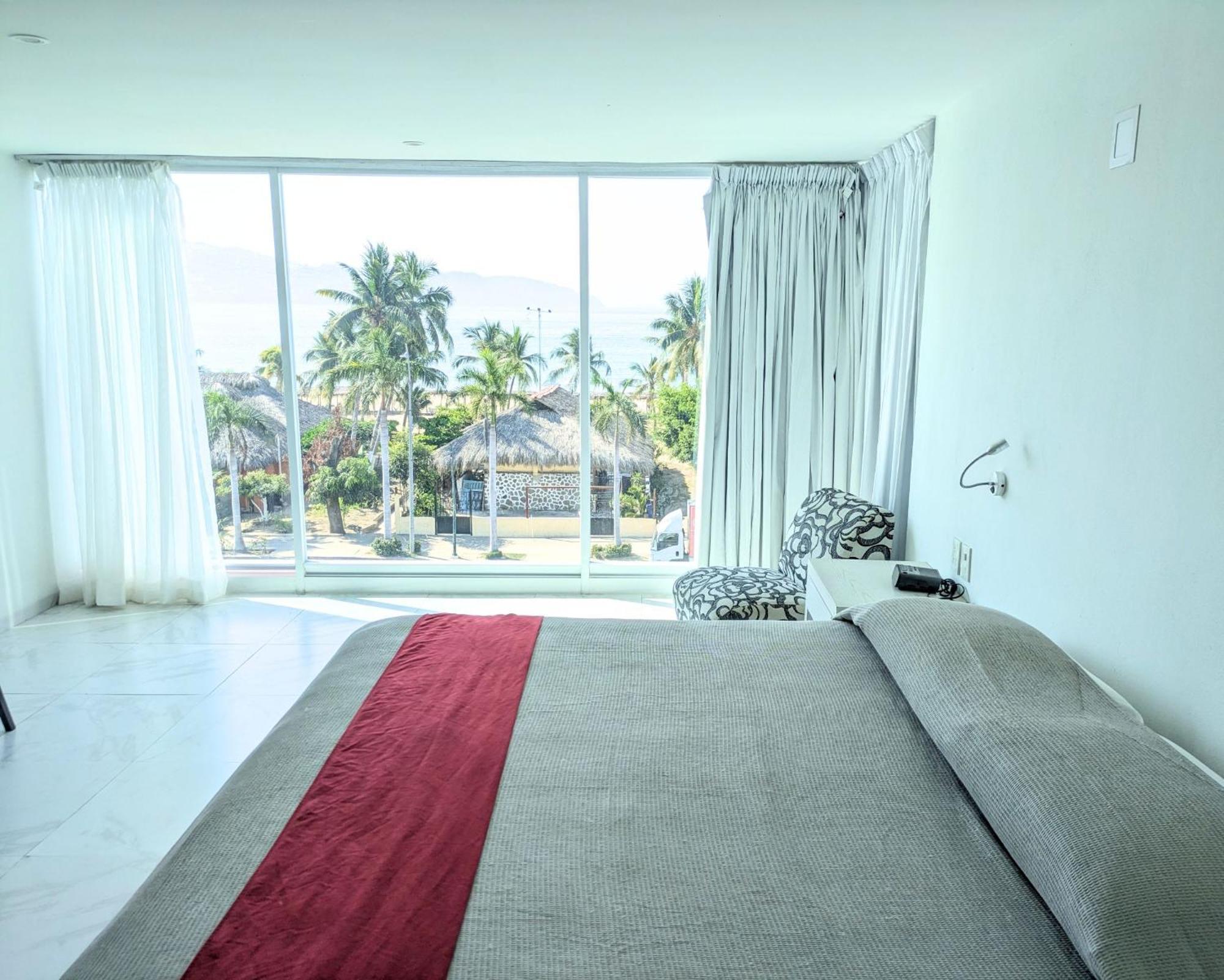 We Hotel Acapulco Bagian luar foto