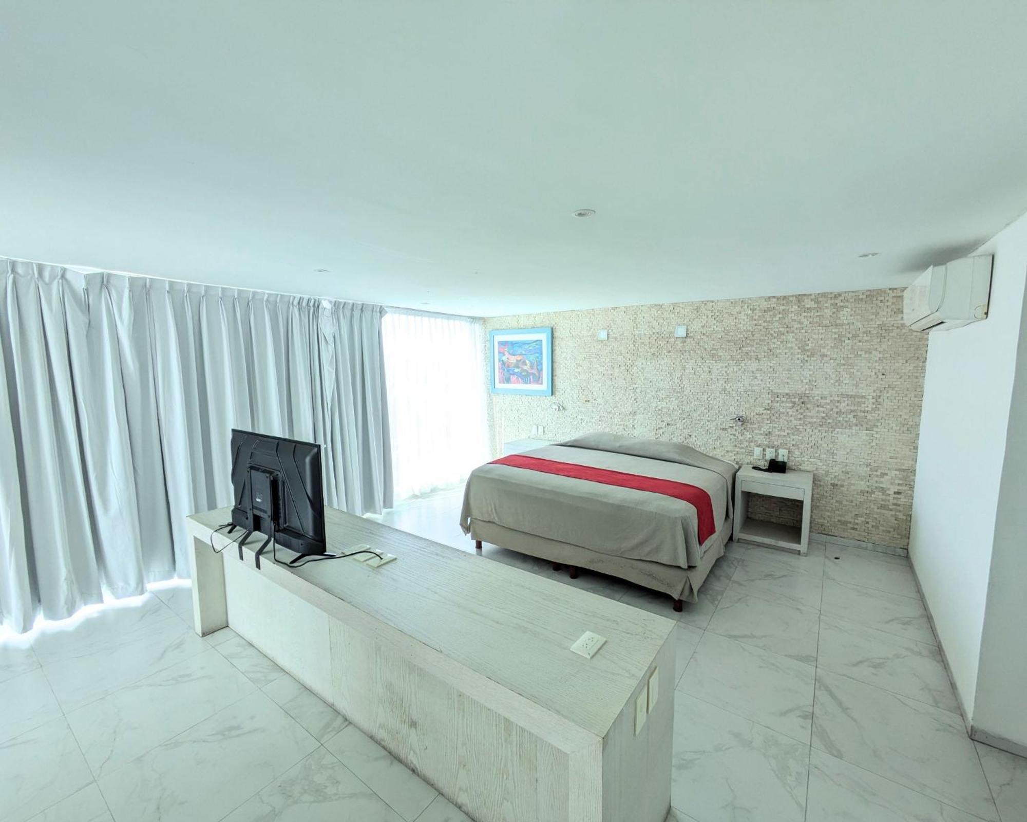 We Hotel Acapulco Bagian luar foto