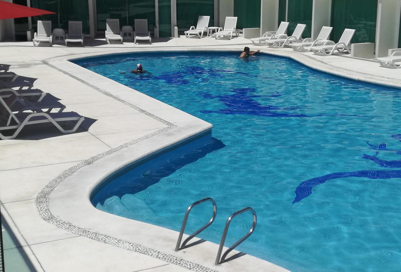 We Hotel Acapulco Bagian luar foto