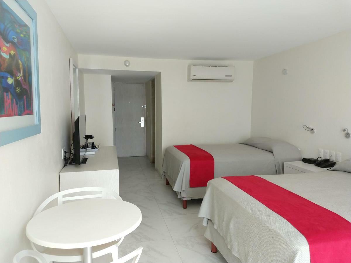 We Hotel Acapulco Bagian luar foto